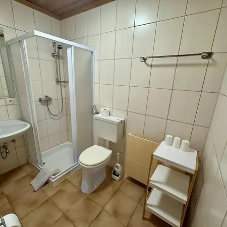 Near Afritzer & Verditz Trails Innere Einode